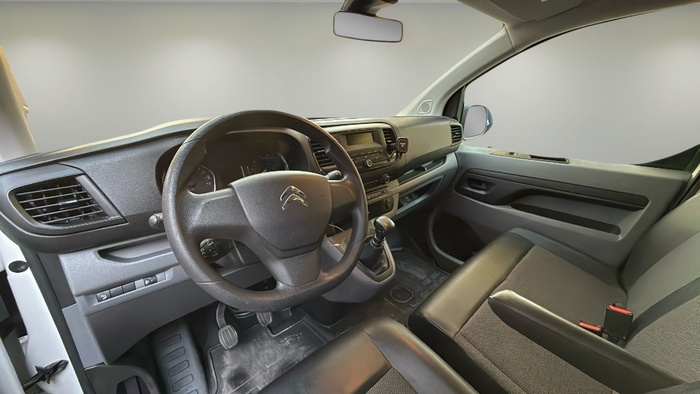 Citroen Jumpy Furgon BlueHDI 120 Doble Cabina Talla XL Control 88 kW (120 CV) Vehículo usado en Madrid Citroen Jumpy Furgon BlueHDI 120 Doble Cabina Talla XL Control 88 kW (120 CV) Vehículo usado en Madrid