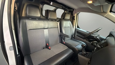 Citroen Jumpy Furgon BlueHDI 120 Doble Cabina Talla XL Control 88 kW (120 CV) 12 Citroen Jumpy Furgon BlueHDI 120 Doble Cabina Talla XL Control 88 kW (120 CV) 12