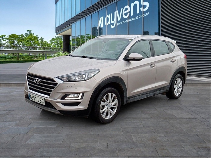 Hyundai Tucson 1.6 CRDI 48V SLE 4x2 85 kW (116 CV) Vehículo usado en Madrid Hyundai Tucson 1.6 CRDI 48V SLE 4x2 85 kW (116 CV) Vehículo usado en Madrid