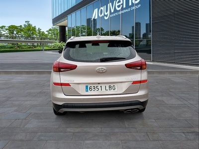 Hyundai Tucson 1.6 CRDI 48V SLE 4x2 85 kW (116 CV) 5 Hyundai Tucson 1.6 CRDI 48V SLE 4x2 85 kW (116 CV) 5