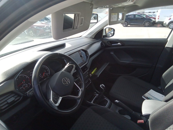 Volkswagen T-Cross Advance 1.0 TSI 70 kW (95 CV) Vehículo usado en Madrid Volkswagen T-Cross Advance 1.0 TSI 70 kW (95 CV) Vehículo usado en Madrid