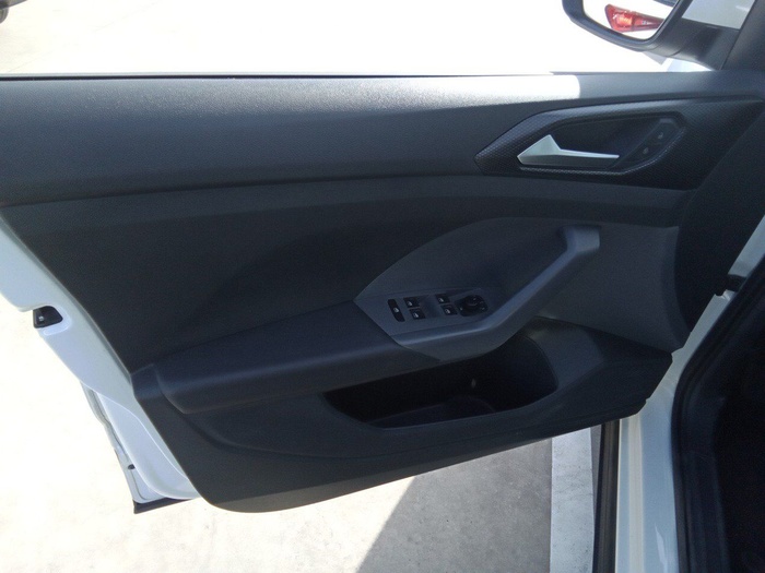 Volkswagen T-Cross Advance 1.0 TSI 70 kW (95 CV) Vehículo usado en Madrid Volkswagen T-Cross Advance 1.0 TSI 70 kW (95 CV) Vehículo usado en Madrid