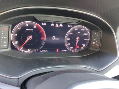 SEAT Arona 1.0 TSI Style 81 kW (110 CV) 8 SEAT Arona 1.0 TSI Style 81 kW (110 CV) 8