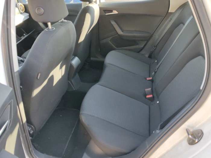 SEAT Arona 1.0 TSI Style 81 kW (110 CV) Vehículo usado en Madrid SEAT Arona 1.0 TSI Style 81 kW (110 CV) Vehículo usado en Madrid