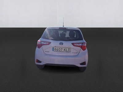 Toyota Yaris 1.5 Hybrid Active 74 kW (100 CV) 5 Toyota Yaris 1.5 Hybrid Active 74 kW (100 CV) 5