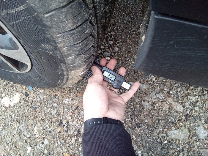 Kia Sportage 1.6 MHEV Business 4x4 100 kW (136 CV) Vehículo usado en Madrid Kia Sportage 1.6 MHEV Business 4x4 100 kW (136 CV) Vehículo usado en Madrid