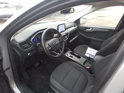 Ford Kuga 2.5 Duratec FHEV Titanium Auto 140 kW (190 CV) 10 Ford Kuga 2.5 Duratec FHEV Titanium Auto 140 kW (190 CV) 10