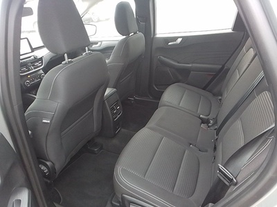 Ford Kuga 2.5 Duratec FHEV Titanium Auto 140 kW (190 CV) 9 Ford Kuga 2.5 Duratec FHEV Titanium Auto 140 kW (190 CV) 9