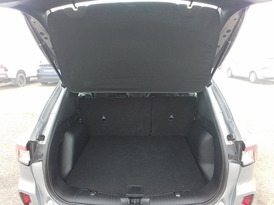 Ford Kuga 2.5 Duratec FHEV Titanium Auto 140 kW (190 CV) 7 Ford Kuga 2.5 Duratec FHEV Titanium Auto 140 kW (190 CV) 7