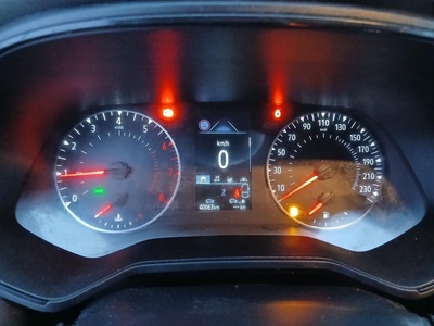 Renault Clio Intens TCe 66 kW (90 CV) 7 Renault Clio Intens TCe 66 kW (90 CV) 7