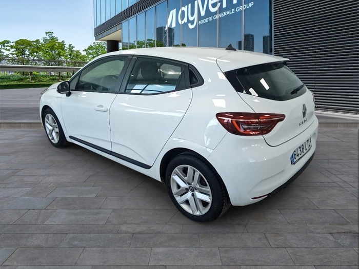 Renault Clio Intens TCe 66 kW (90 CV) Vehículo usado en Madrid Renault Clio Intens TCe 66 kW (90 CV) Vehículo usado en Madrid