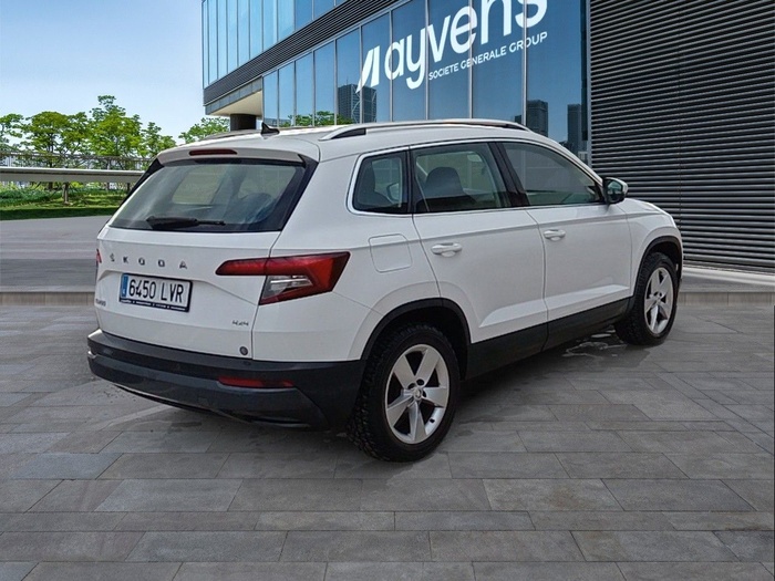 Skoda Karoq 2.0 TDI Ambition 4X4 DSG 110 kW (150 CV) Vehículo usado en Madrid Skoda Karoq 2.0 TDI Ambition 4X4 DSG 110 kW (150 CV) Vehículo usado en Madrid