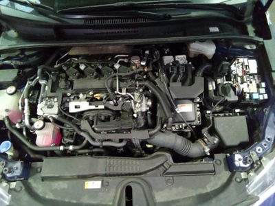 Toyota Corolla 180H Advance E-CVT 132 kW (180 CV) 10 Toyota Corolla 180H Advance E-CVT 132 kW (180 CV) 10