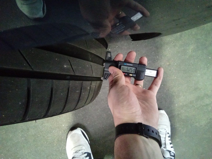 Toyota Corolla 180H Advance E-CVT 132 kW (180 CV) Vehículo usado en Madrid Toyota Corolla 180H Advance E-CVT 132 kW (180 CV) Vehículo usado en Madrid