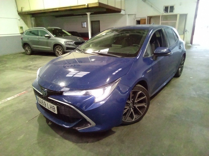 Toyota Corolla 180H Advance E-CVT 132 kW (180 CV) Vehículo usado en Madrid Toyota Corolla 180H Advance E-CVT 132 kW (180 CV) Vehículo usado en Madrid