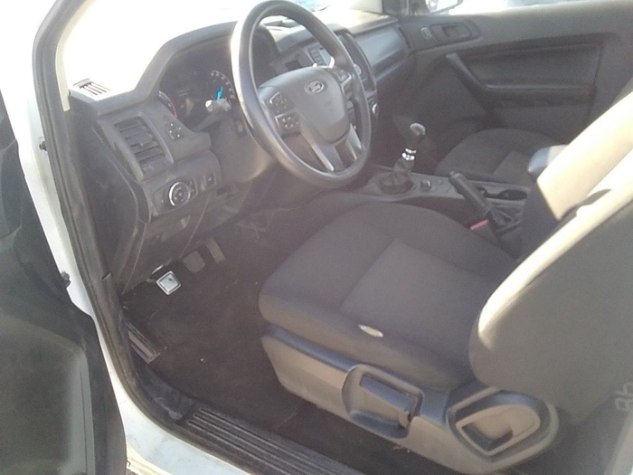 Ford Ranger Pickup 2.0 TDCI S&S Cabina Sencilla XL 4x4 125 kW (170 CV) Vehículo usado en Madrid Ford Ranger Pickup 2.0 TDCI S&S Cabina Sencilla XL 4x4 125 kW (170 CV) Vehículo usado en Madrid