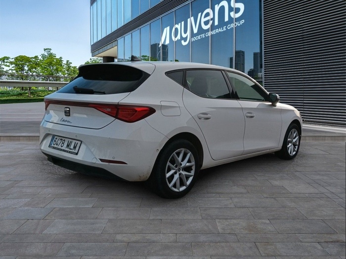 SEAT León 1.0 TSI S&S Style XL 81 kW (110 CV) Vehículo usado en Madrid SEAT León 1.0 TSI S&S Style XL 81 kW (110 CV) Vehículo usado en Madrid