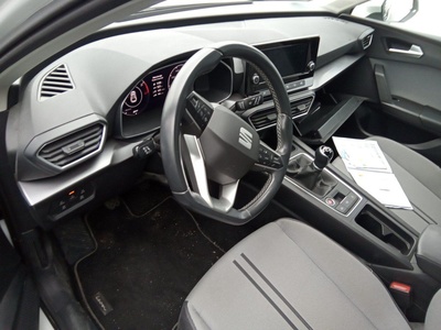 SEAT León 2.0 TDI S&S Style Go 85 kW (115 CV) 10 SEAT León 2.0 TDI S&S Style Go 85 kW (115 CV) 10