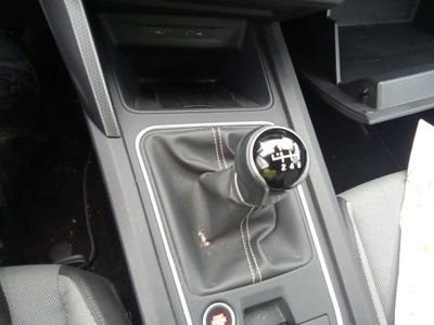 SEAT León 2.0 TDI S&S Style Go 85 kW (115 CV) 12 SEAT León 2.0 TDI S&S Style Go 85 kW (115 CV) 12