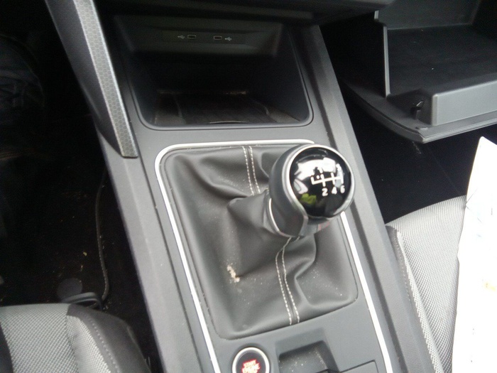 SEAT León 2.0 TDI S&S Style Go 85 kW (115 CV) Vehículo usado en Madrid SEAT León 2.0 TDI S&S Style Go 85 kW (115 CV) Vehículo usado en Madrid