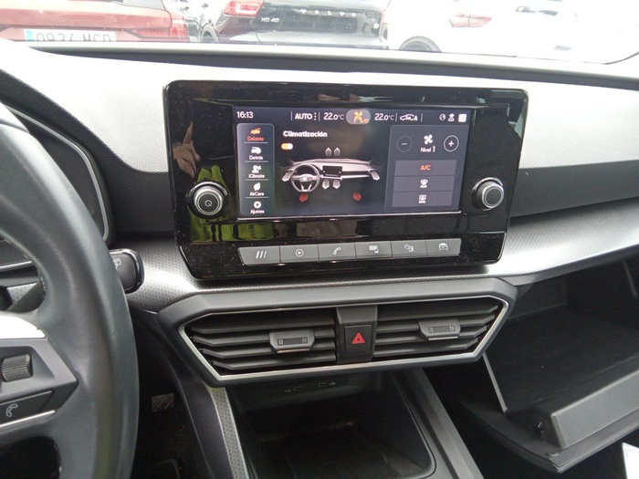 SEAT León 2.0 TDI S&S Style Go 85 kW (115 CV) Vehículo usado en Madrid SEAT León 2.0 TDI S&S Style Go 85 kW (115 CV) Vehículo usado en Madrid