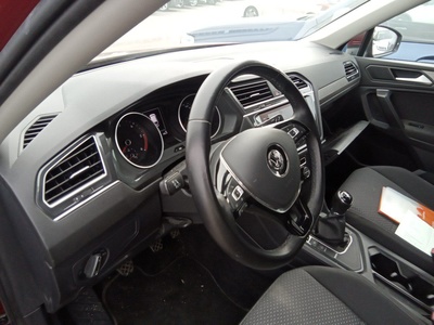 Volkswagen Tiguan Allspace Advance 2.0 TDI 110 kW (150 CV) 10 Volkswagen Tiguan Allspace Advance 2.0 TDI 110 kW (150 CV) 10