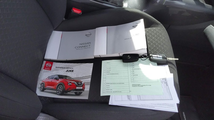 Nissan Juke DIG-T Acenta 84 kW (114 CV) Vehículo usado en Madrid Nissan Juke DIG-T Acenta 84 kW (114 CV) Vehículo usado en Madrid