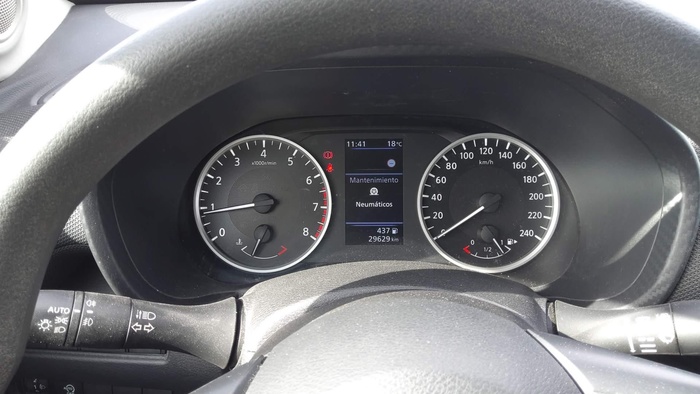 Nissan Juke DIG-T Acenta 84 kW (114 CV) Vehículo usado en Madrid Nissan Juke DIG-T Acenta 84 kW (114 CV) Vehículo usado en Madrid