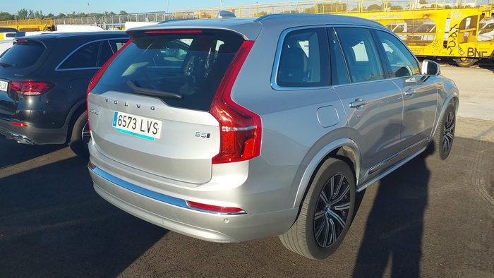 Volvo XC90 B5 D Inscription AWD Auto 173 kW (235 CV) Vehículo usado en Madrid Volvo XC90 B5 D Inscription AWD Auto 173 kW (235 CV) Vehículo usado en Madrid
