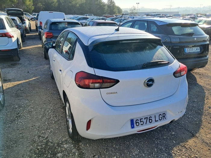 Opel Corsa 1.2 XEL Edition 55 kW (75 CV) Vehículo usado en Madrid Opel Corsa 1.2 XEL Edition 55 kW (75 CV) Vehículo usado en Madrid