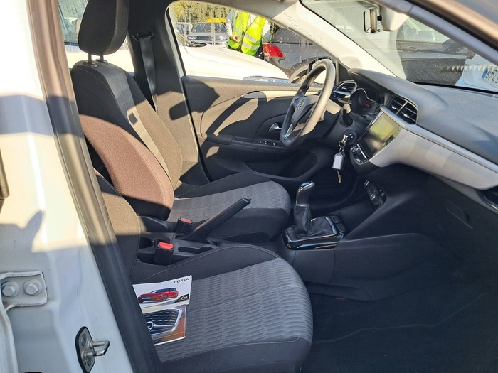 Opel Corsa 1.2 XEL Edition 55 kW (75 CV) Vehículo usado en Madrid Opel Corsa 1.2 XEL Edition 55 kW (75 CV) Vehículo usado en Madrid