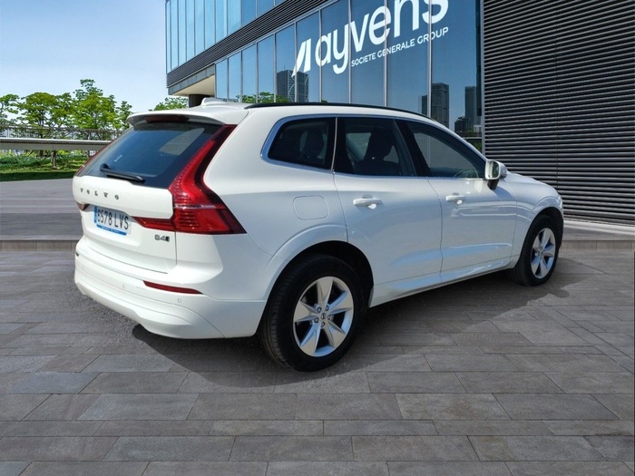 Volvo XC60 B4 D Momentum Pro AWD Auto 145 kW (197 CV) Vehículo usado en Madrid Volvo XC60 B4 D Momentum Pro AWD Auto 145 kW (197 CV) Vehículo usado en Madrid