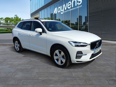 Volvo XC60 B4 D Momentum Pro AWD Auto 145 kW (197 CV) 10 Volvo XC60 B4 D Momentum Pro AWD Auto 145 kW (197 CV) 10