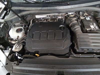 Volkswagen Tiguan R-Line 2.0 TDI 110 kW (150 CV) DSG 13 Volkswagen Tiguan R-Line 2.0 TDI 110 kW (150 CV) DSG 13