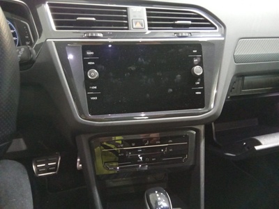 Volkswagen Tiguan R-Line 2.0 TDI 110 kW (150 CV) DSG 11 Volkswagen Tiguan R-Line 2.0 TDI 110 kW (150 CV) DSG 11
