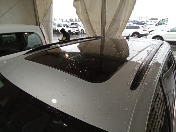 Volkswagen Tiguan R-Line 2.0 TDI 110 kW (150 CV) DSG Vehículo usado en Madrid Volkswagen Tiguan R-Line 2.0 TDI 110 kW (150 CV) DSG Vehículo usado en Madrid