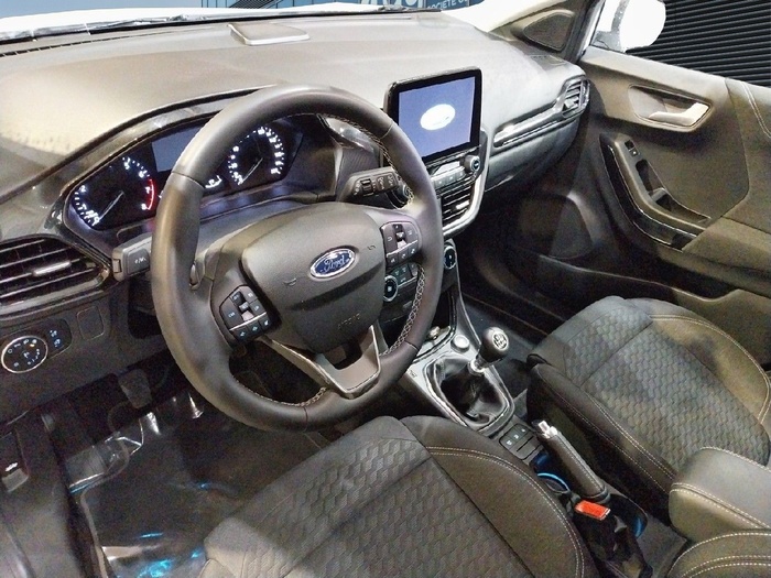 Ford Puma 1.0 EcoBoost MHEV Titanium 92 kW (125 CV) Vehículo usado en Madrid Ford Puma 1.0 EcoBoost MHEV Titanium 92 kW (125 CV) Vehículo usado en Madrid