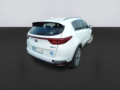 Kia Sportage 1.6 MHEV Business 4x4 100 kW (136 CV) 4 Kia Sportage 1.6 MHEV Business 4x4 100 kW (136 CV) 4