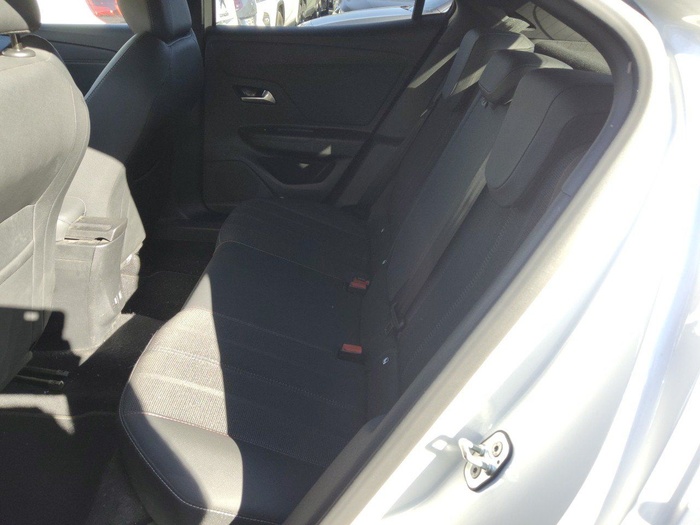 Opel Mokka 1.2 T GS 100 kW (136 CV) Vehículo usado en Madrid Opel Mokka 1.2 T GS 100 kW (136 CV) Vehículo usado en Madrid