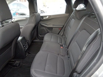 Ford Kuga 2.5 Duratec FHEV Titanium Auto 140 kW (190 CV) 9 Ford Kuga 2.5 Duratec FHEV Titanium Auto 140 kW (190 CV) 9