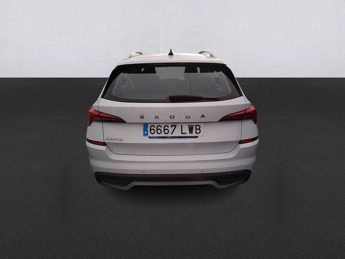 Skoda Kamiq 1.0 TSI Ambition 81 kW (110 CV) Vehículo usado en Madrid Skoda Kamiq 1.0 TSI Ambition 81 kW (110 CV) Vehículo usado en Madrid