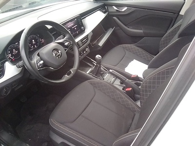 Skoda Kamiq 1.0 TSI Ambition 81 kW (110 CV) 7 Skoda Kamiq 1.0 TSI Ambition 81 kW (110 CV) 7