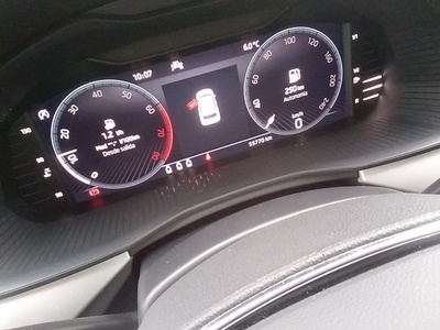 Skoda Kamiq 1.0 TSI Ambition 81 kW (110 CV) 8 Skoda Kamiq 1.0 TSI Ambition 81 kW (110 CV) 8