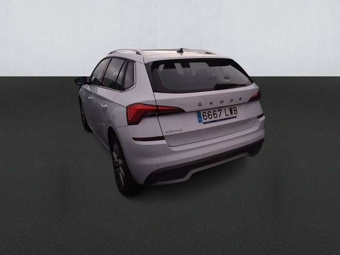 Skoda Kamiq 1.0 TSI Ambition 81 kW (110 CV) Vehículo usado en Madrid Skoda Kamiq 1.0 TSI Ambition 81 kW (110 CV) Vehículo usado en Madrid