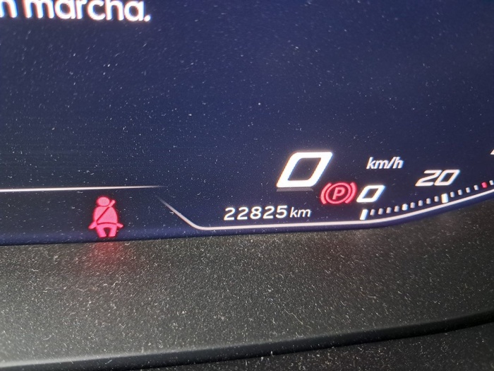 SEAT Arona 1.0 TSI Style Plus 81 kW (110 CV) Vehículo usado en Madrid SEAT Arona 1.0 TSI Style Plus 81 kW (110 CV) Vehículo usado en Madrid