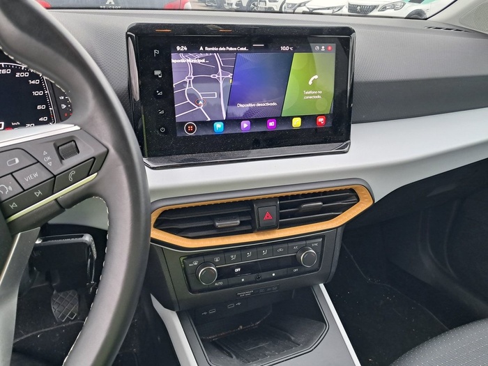 SEAT Arona 1.0 TSI Style Plus 81 kW (110 CV) Vehículo usado en Madrid SEAT Arona 1.0 TSI Style Plus 81 kW (110 CV) Vehículo usado en Madrid