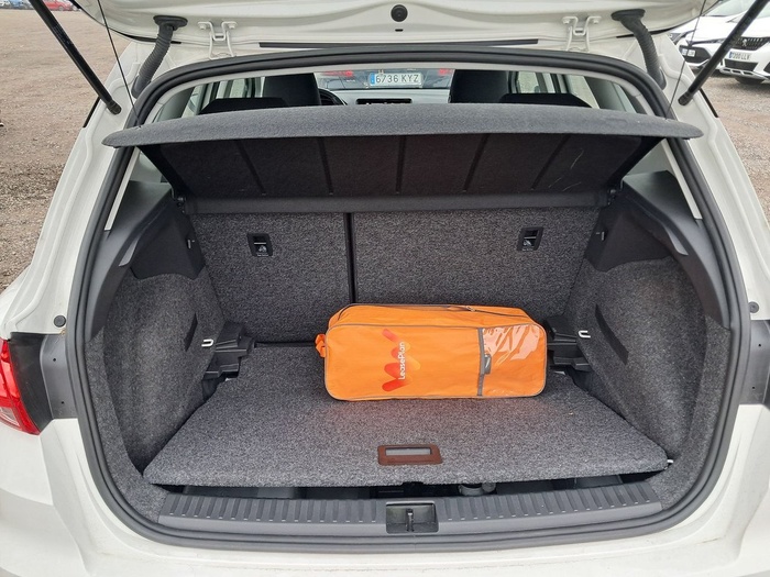 SEAT Arona 1.0 TSI Style Plus 81 kW (110 CV) Vehículo usado en Madrid SEAT Arona 1.0 TSI Style Plus 81 kW (110 CV) Vehículo usado en Madrid