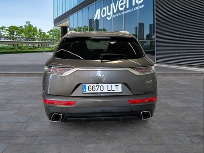 DS DS7 Crossback BlueHDi 180 So Chic Auto 132 kW (180 CV) 5 DS DS7 Crossback BlueHDi 180 So Chic Auto 132 kW (180 CV) 5