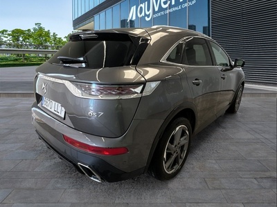 DS DS7 Crossback BlueHDi 180 So Chic Auto 132 kW (180 CV) 4 DS DS7 Crossback BlueHDi 180 So Chic Auto 132 kW (180 CV) 4