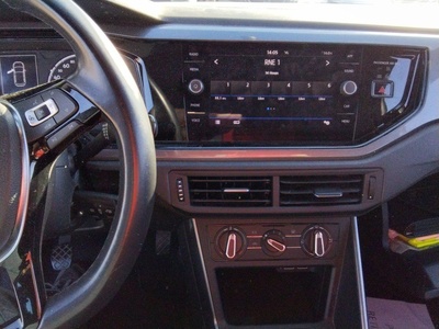 Volkswagen Polo Advance 1.0 TSI 70 kW (95 CV) 12 Volkswagen Polo Advance 1.0 TSI 70 kW (95 CV) 12